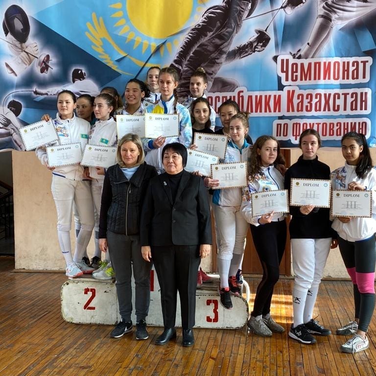 photo5407006355992196959