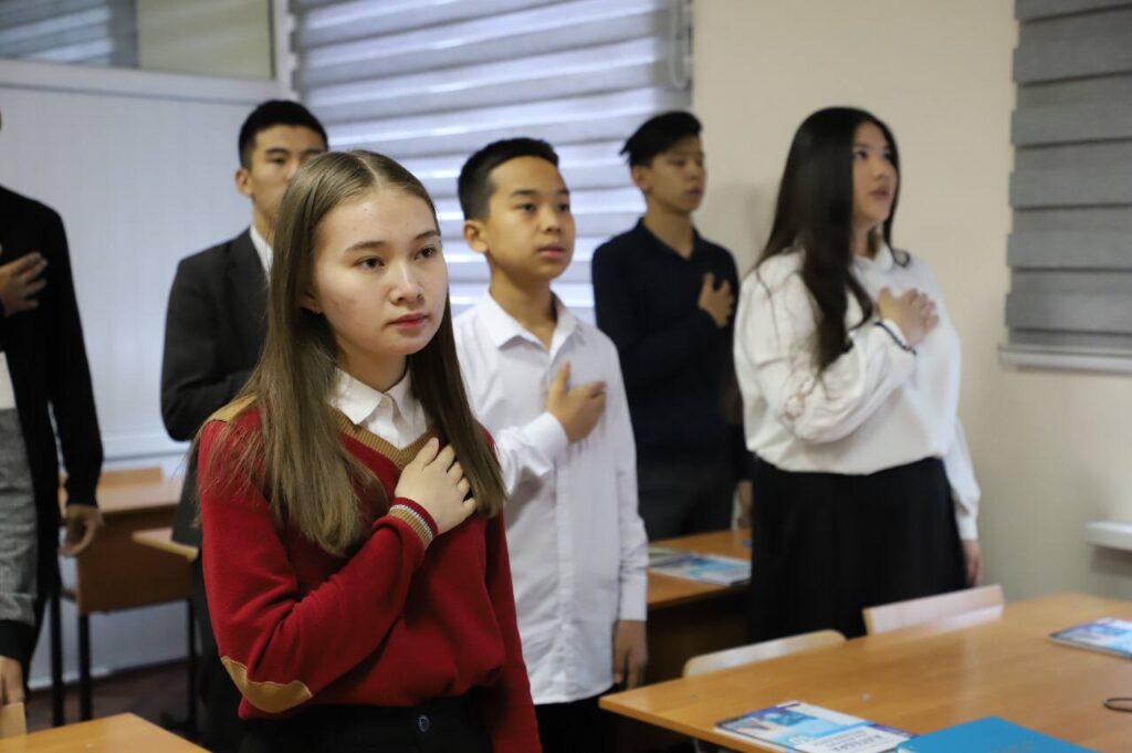 photo5373294938642564028