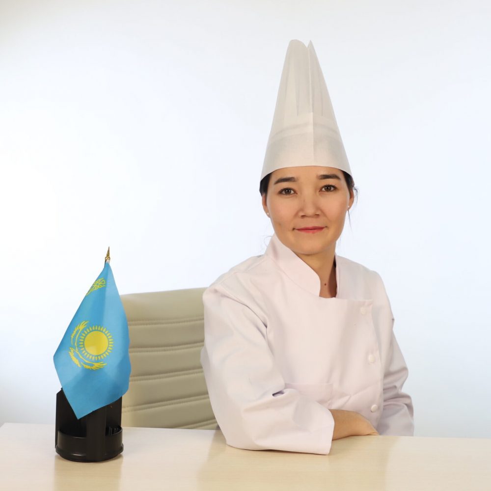 Акбота Еменова